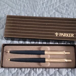 VTG Parker Navy and Silver Pen Duo In Original Box